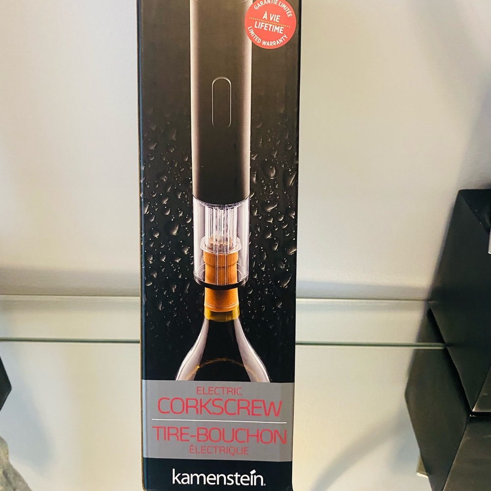 Selling Electric Corkscrew / Je vends une Tire-bouchon électrique